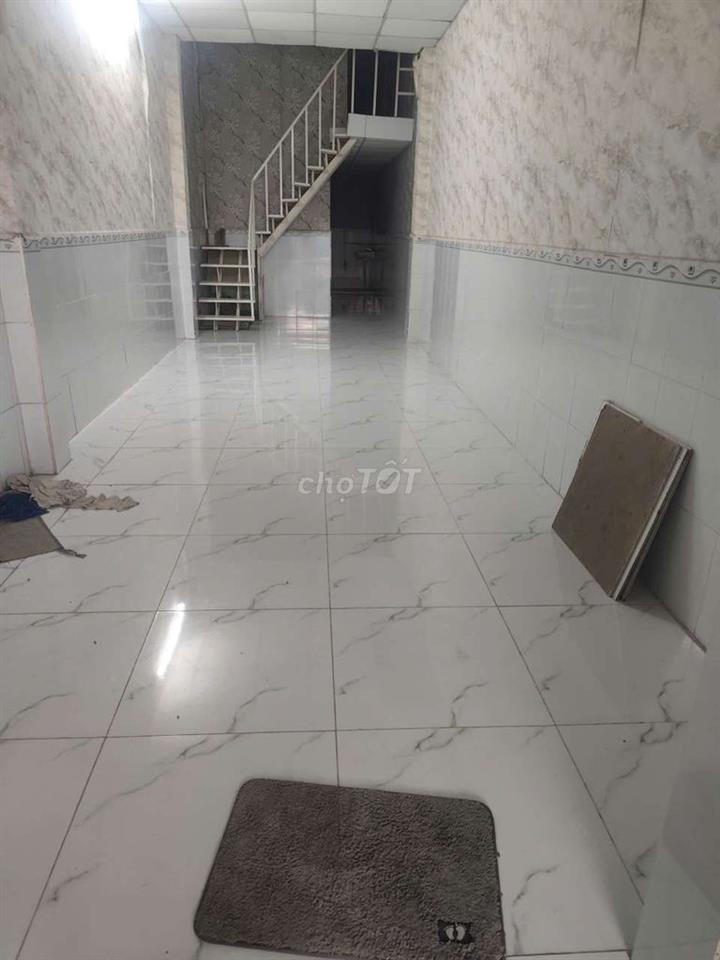 cho thuê nhà nguyên căn gần chợ hoc môn 