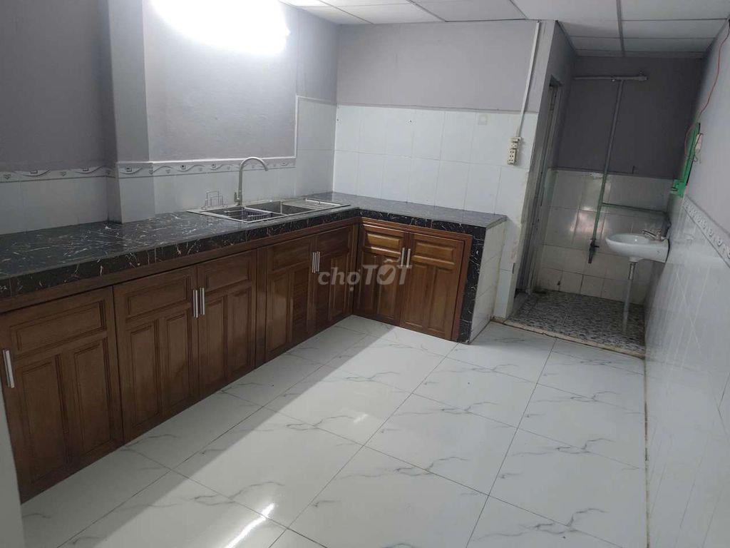 cho thuê nhà nguyên căn gần chợ hoc môn 