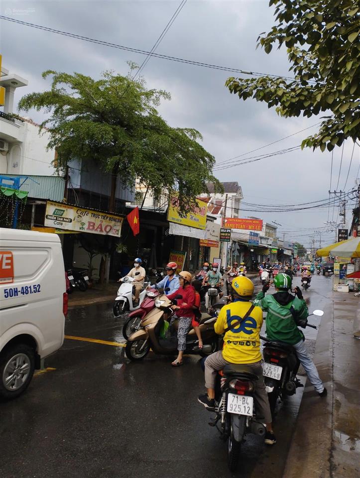 Bán nhà mặt phố 15,5 tỷ, 221m2, tại mặt tiền tvm xuân thới thượng, hóc môn, hcm giá cực chất