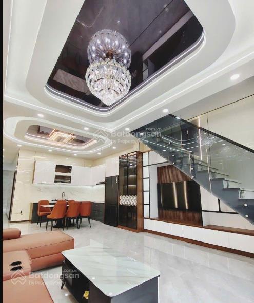 Bán nhà cao cấp đúc 1 lầu gần chợ đầu mối hóc môn 5m x 23m
