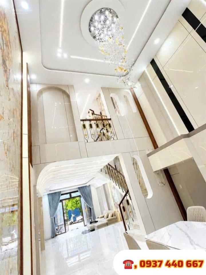 Bán nhà cao cấp đúc 4 tấm tại xã bà điểm 5m x 21m