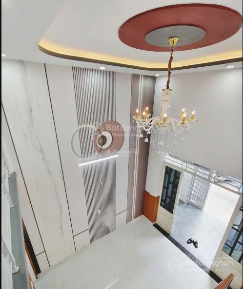 Bán nhà đúc lửng gần nhà thờ bùi môn 4m x 14m