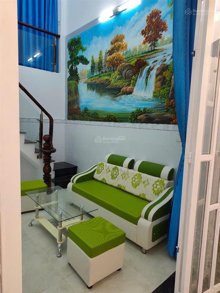 Nhà đúc lửng giá tốt gần ubnd xã xuân thới đông hóc môn 4m x 8m