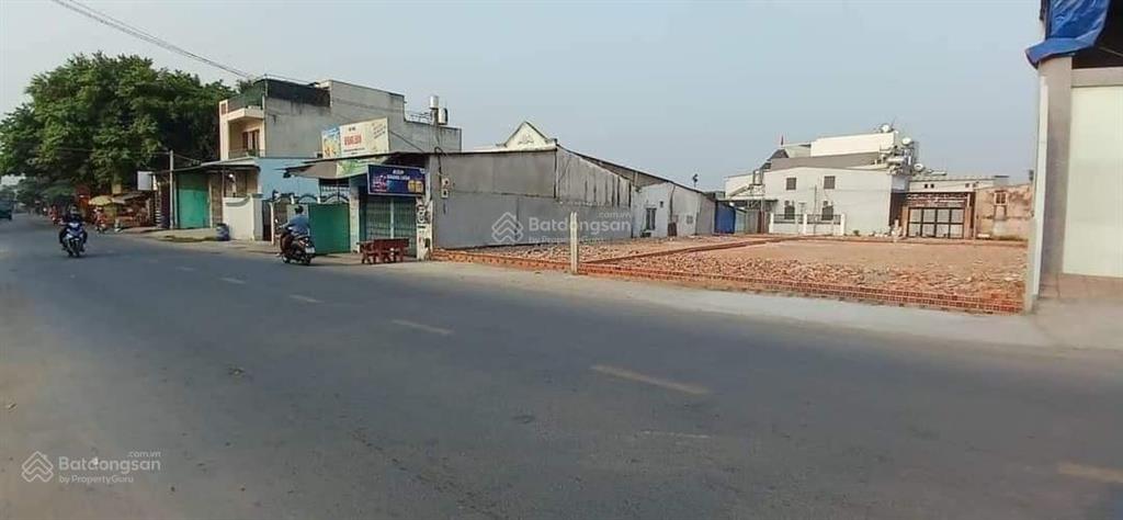 Bán đất 2 mặt tiền đường dương công khi diện tích đất, 2350m2, giá 47,9 tỷ