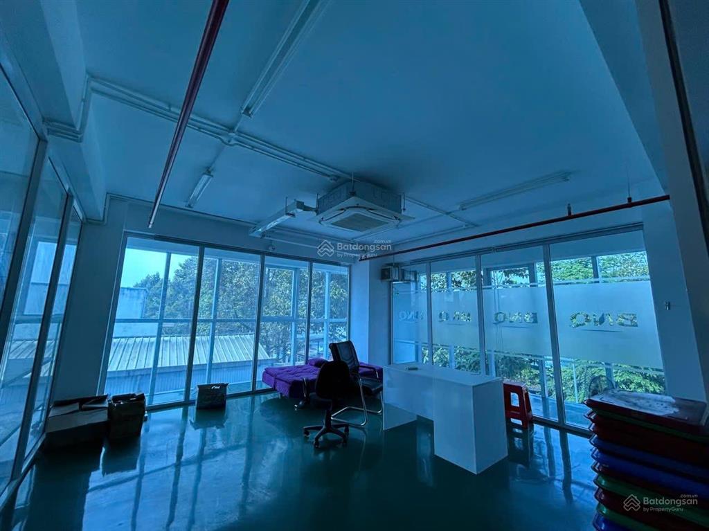 Cần bán nhà 2 mặt tiền tổng diện tích 873m2 đúc 6 tầng giá 49 tỷ