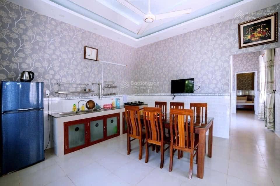 Bán biệt thự vườn ngang 14,5mx20 tổng diện tích đất 292m2 đúc 2 lầu mái ngói