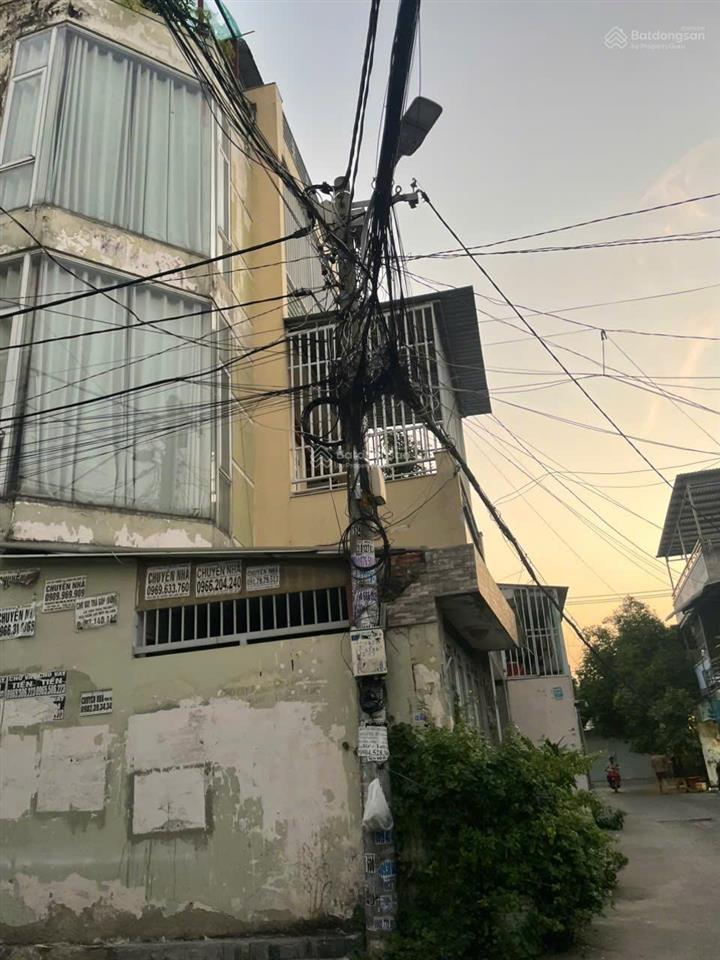 Cần bán gấp căn nhà 2 mặt tiền đường đht 42, p.đông hưng thuận, q. 12, dt 3m x 15m, giá 5,2tỷ