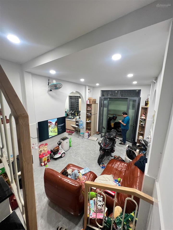 Bán nhà chính chủ gửi 597// đ.quang trung, p.11, q.gò vấp 4,4 tỷ/ 48m2 1 trệt 2 lầu + st