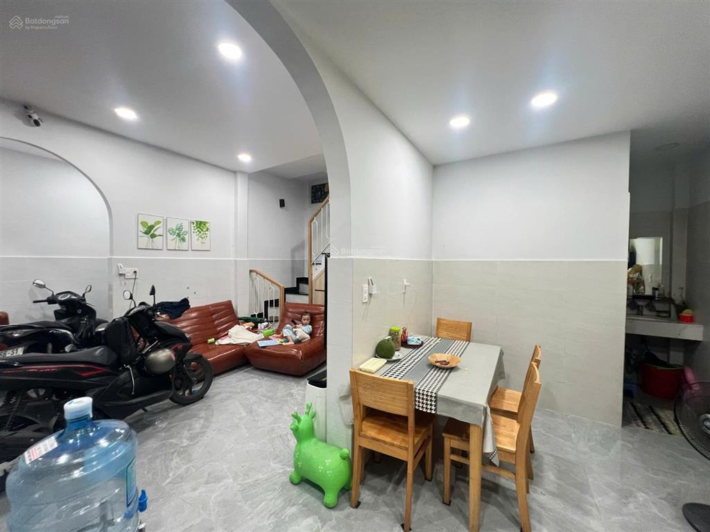 Bán nhà chính chủ gửi 597// đ.quang trung, p.11, q.gò vấp 4,4 tỷ/ 48m2 1 trệt 2 lầu + st