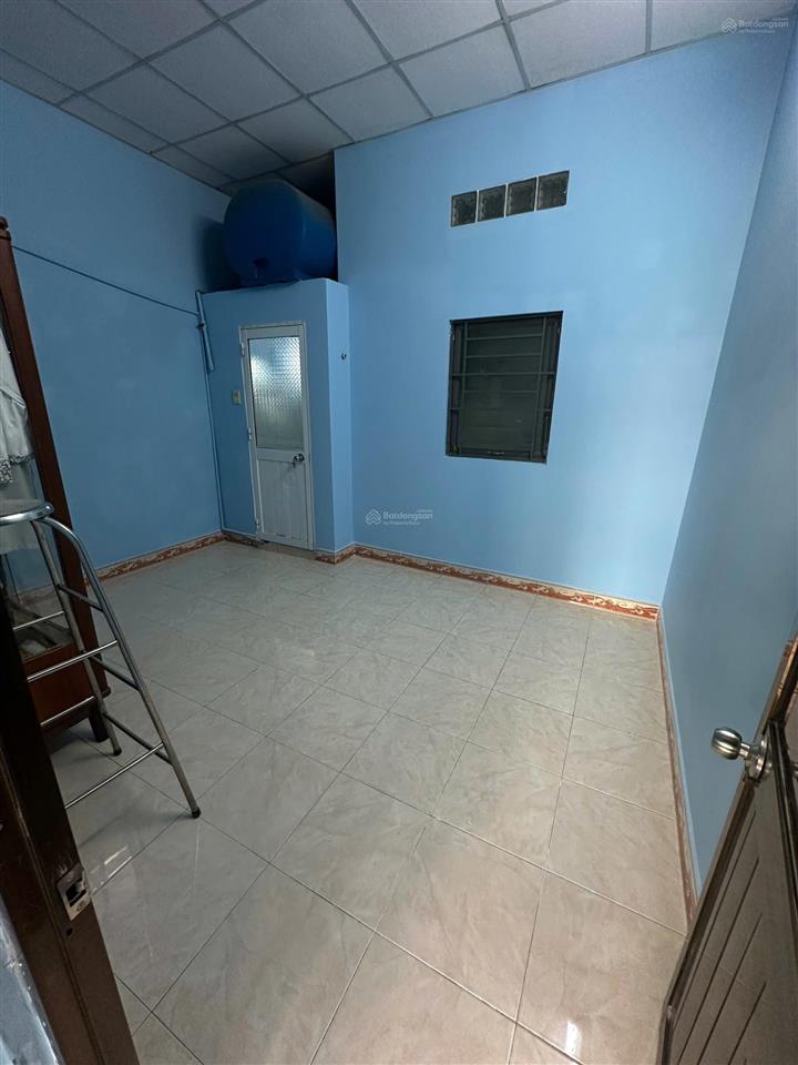 Bán nhà chính chủ gửi 1/ tân thới nhất 6 giá3,5 tỷ/42m2 1 trệt 1 lầu 2 pn, 2wc sổ hồng riêng