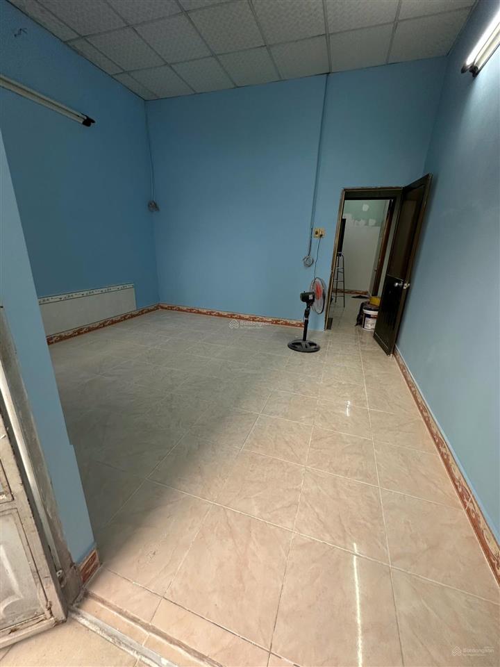 Bán nhà chính chủ gửi 1/ tân thới nhất 6 giá3,5 tỷ/42m2 1 trệt 1 lầu 2 pn, 2wc sổ hồng riêng