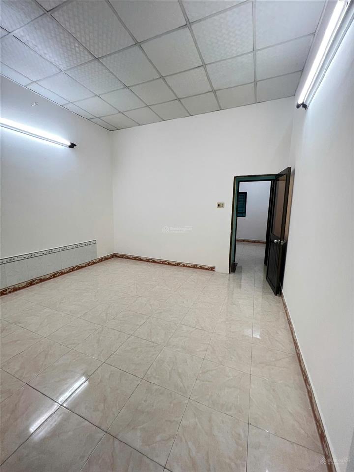 Cho thuê nhà nguyên căn 84m2 7tr/tháng 1/đường tân thới nhất 6, quận 12, 1 lầu 2pn 2wc