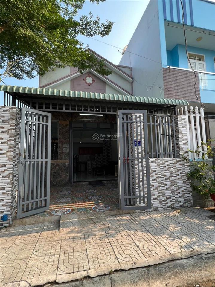 Cho thuê nhà cấp 4 gác suốt nguyên căn trong khu mỹ hạnh hoàng gia 5tr/75m2 nhà mới 100%