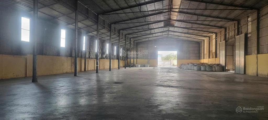 Cho thuê nhà xưởng củ chi giá rẻ. dtx 1800m giá 80tr tl