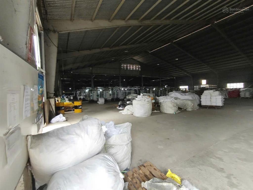Cho thuê nhà xưởng củ chi giá rẻ. dtx 1800m giá 80tr tl