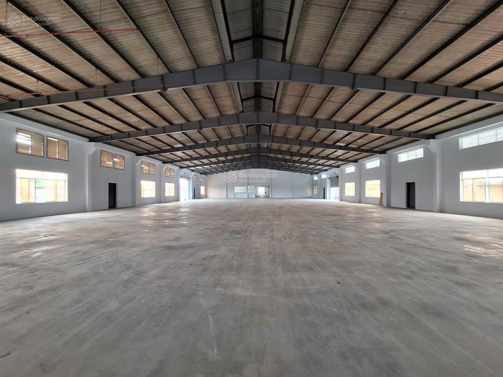 Cho thuê nhà xưởng ngoài kcn chơn thành bình phước giá rẻ. dt 3000m2 xưởng 2000m2 giá 65.415đ/m2/th