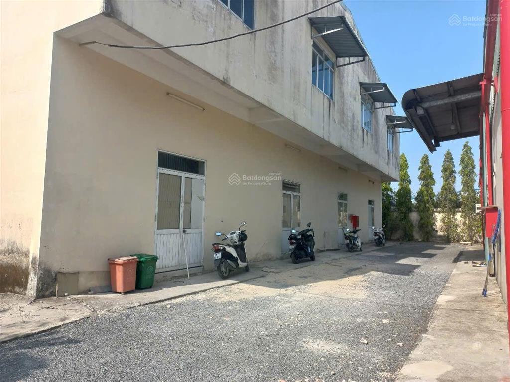 Chính chủ bán nhà xưởng kcn tpt giá rẻ . tdt 5000m xd 2500m