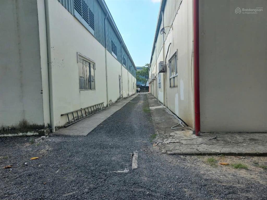 Chính chủ bán nhà xưởng kcn tpt giá rẻ . tdt 5000m xd 2500m