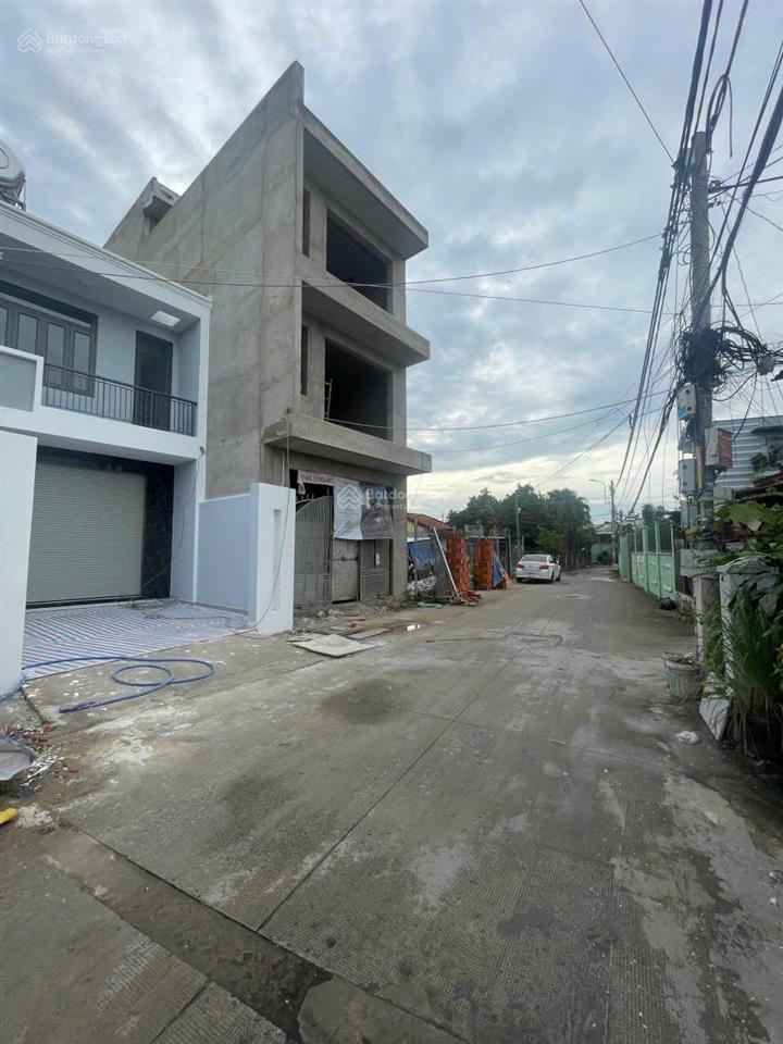 Bán đất 5x20m, 2 mt đường betong 6m, ngay tô ký  ấp đông 5, chợ ba bầu, đất thổ cư, xpxd 4 tấm