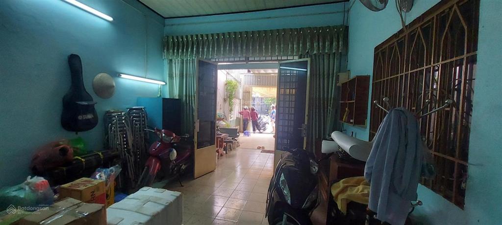 Nhà mặt tiền đường đồng tâm, xã trung chánh, giá 6,5 tỷ dt 4x21m, 2pn, gần đại học huflit hóc môn