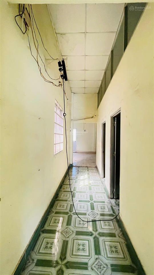 Nhà mặt tiền huỳnh thị na, xã đông thạnh. dt 5.5m x27m, nở hậu 6m, shr, nhà cấp 4, tổng dtsd 151m2