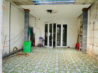 Nhà mặt tiền huỳnh thị na, xã đông thạnh. dt 5.5m x27m, nở hậu 6m, shr, nhà cấp 4, tổng dtsd 151m2