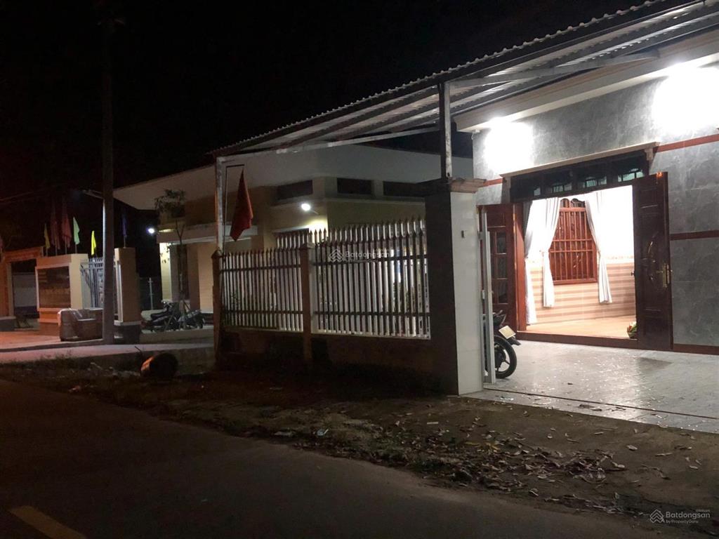 Bán nhà mt đường ln17, gần trường th long nguyên, dt 11mx21m, 3pn, 2wc, nhà xây kiên cố để ở