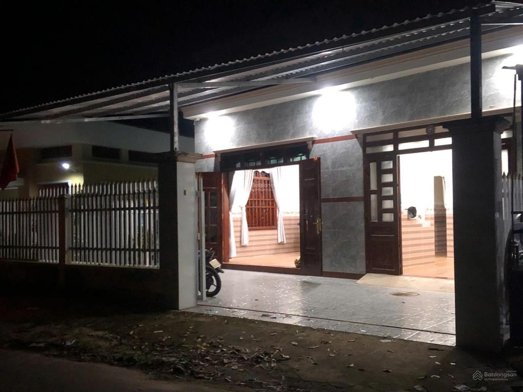 Bán nhà mt đường ln17, gần trường th long nguyên, dt 11mx21m, 3pn, 2wc, nhà xây kiên cố để ở