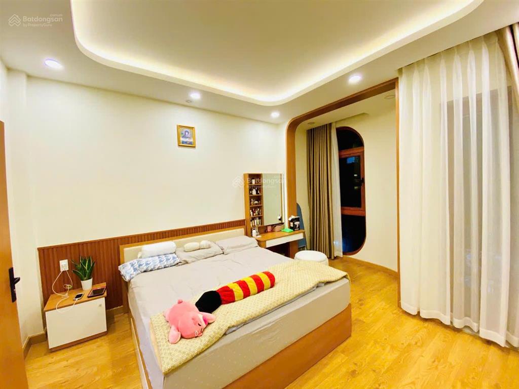 Nhà đẹp xã trung chánh, hóc môn, dt 4m x 15m, 1 trệt, 2 lầu, sân thượng, thiết kế hiện đại