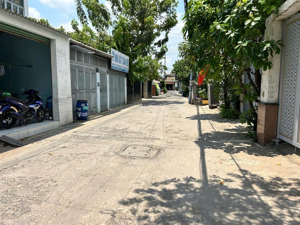 Đất mặt tiền mỹ hòa 3, dt 5x25m, shr, full thổ cư, gần đường đồng tâm, xã hóc môn, giá 4.2 tỷ