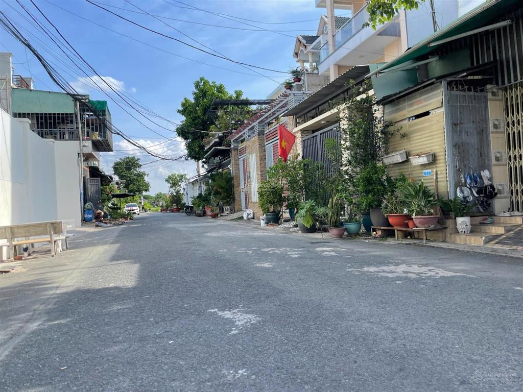 Đất thổ cư 8x25m ở đường lê thị kim, shr