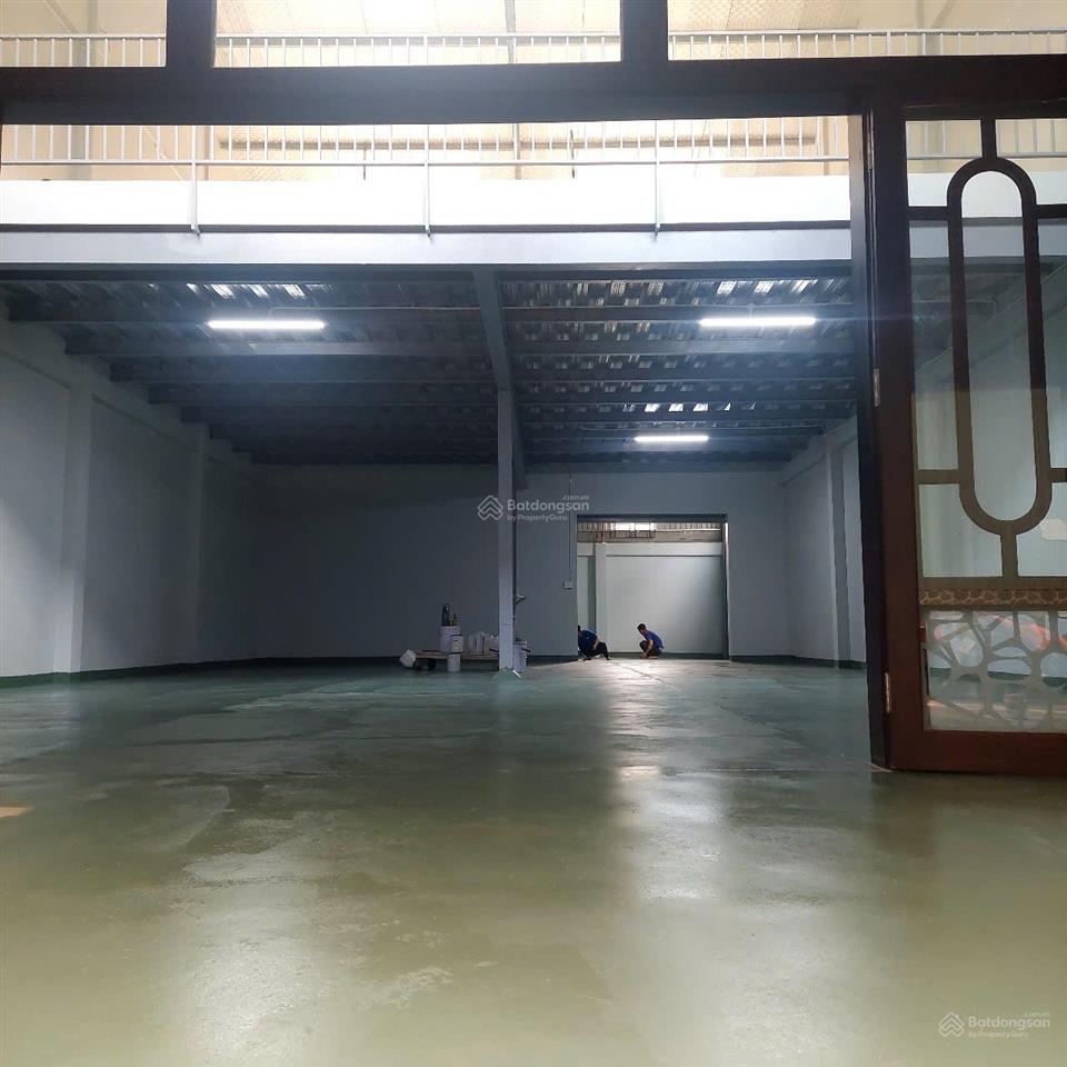 Cho thuê kho xưởng 420m2 một sẹc đường lê lợi hóc môn
