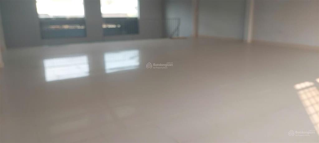 Cho thuê kho xưởng 420m2 một sẹc đường lê lợi hóc môn