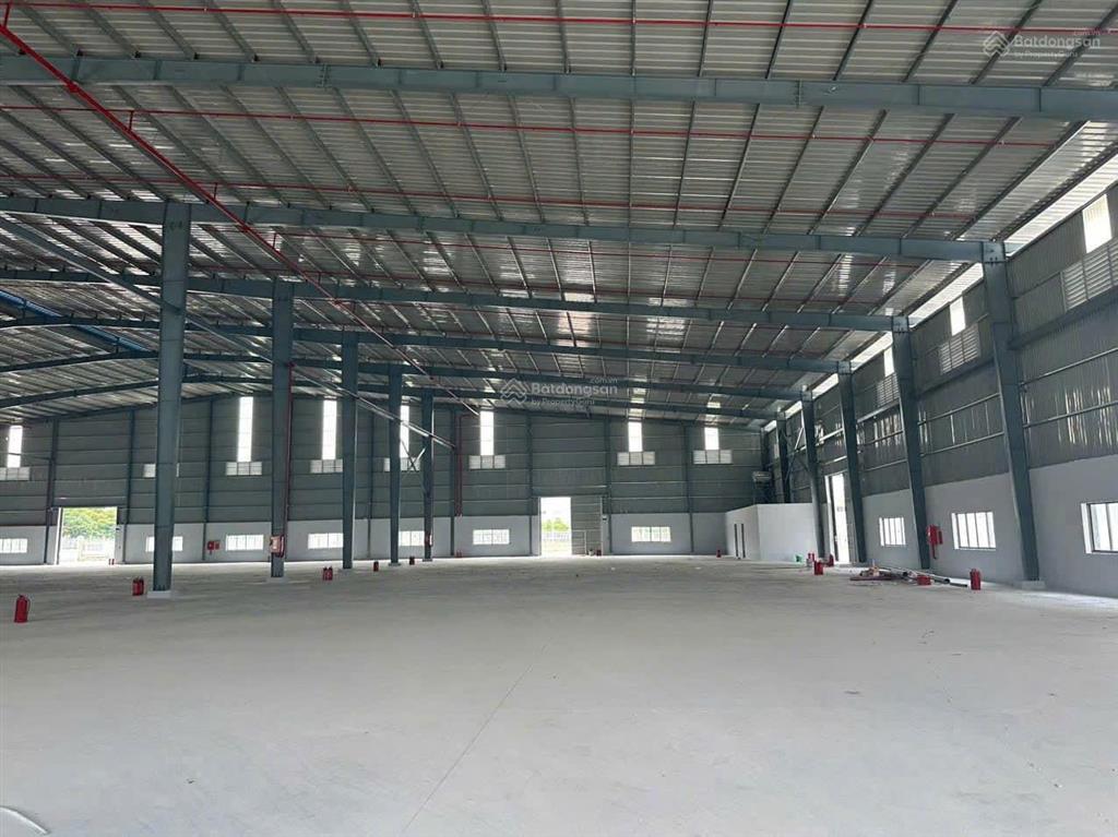 Bán kho xưởng 6.100m2 trong kcn cơ khí ô tô hòa phú củ chi