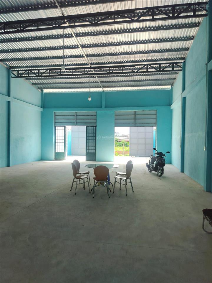 Cho thuê kho xưởng 250m2 đường nguyễn thị lý hóc môn