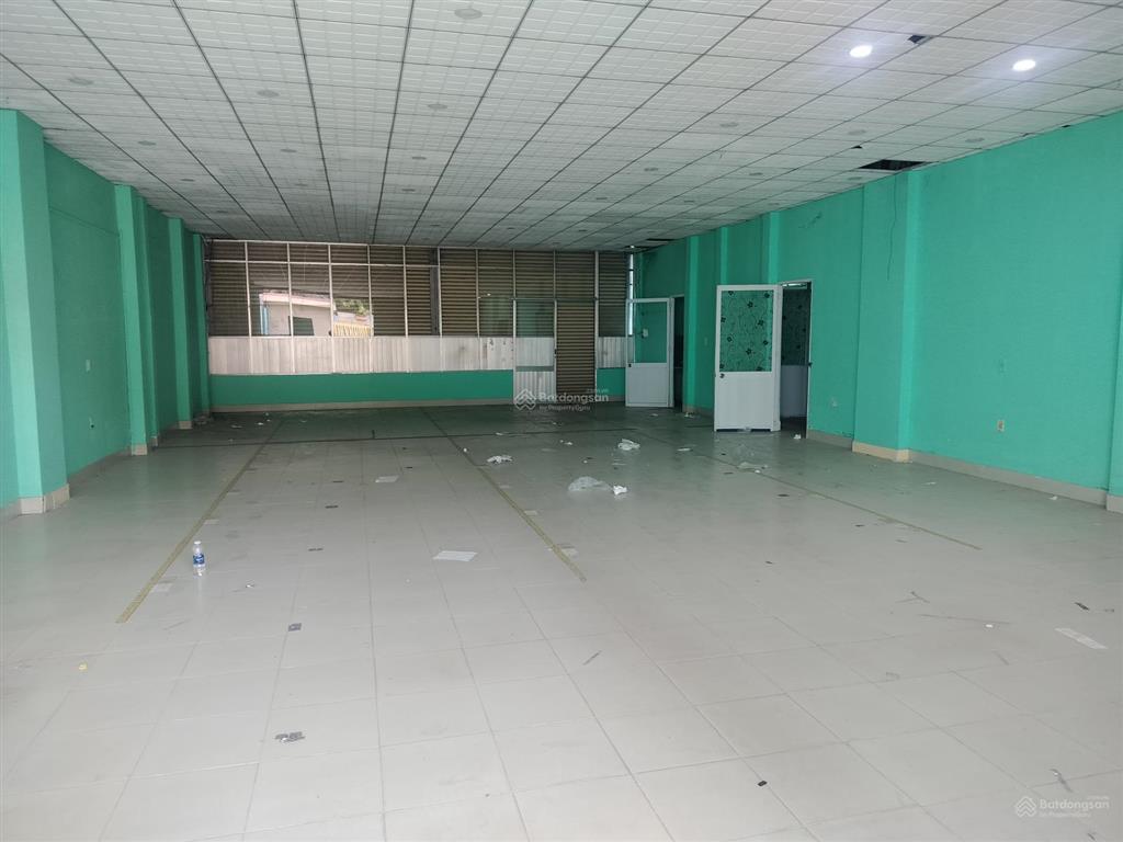Cho thuê kho xưởng 500m2 đường trần văn mười hóc môn