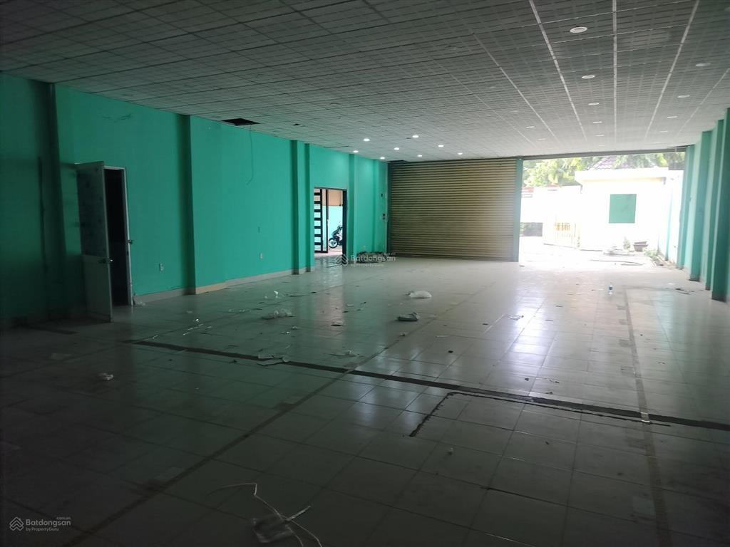 Cho thuê kho xưởng 500m2 đường trần văn mười hóc môn