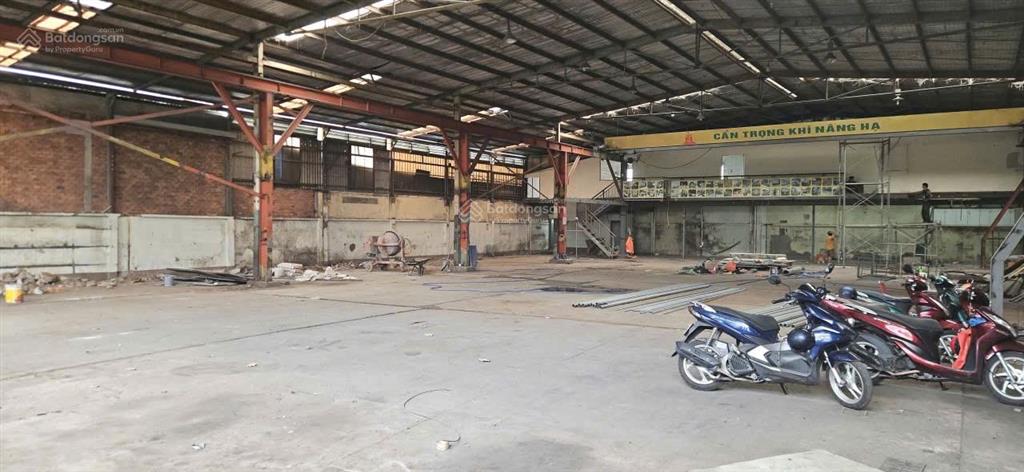 Cho thuê kho xưởng 1.200m2 đường lê thị kim hóc môn
