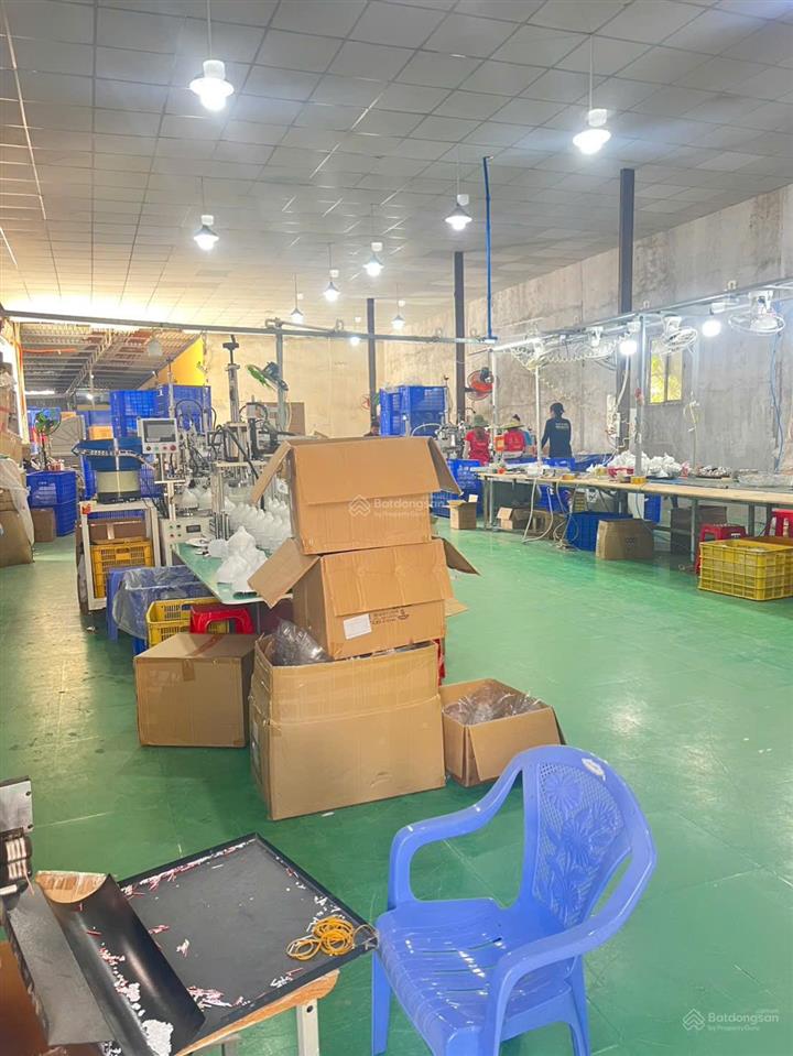 Cho thuê xưởng khuôn viên 1900m² lê thị hà, tân xuân, hóc môn