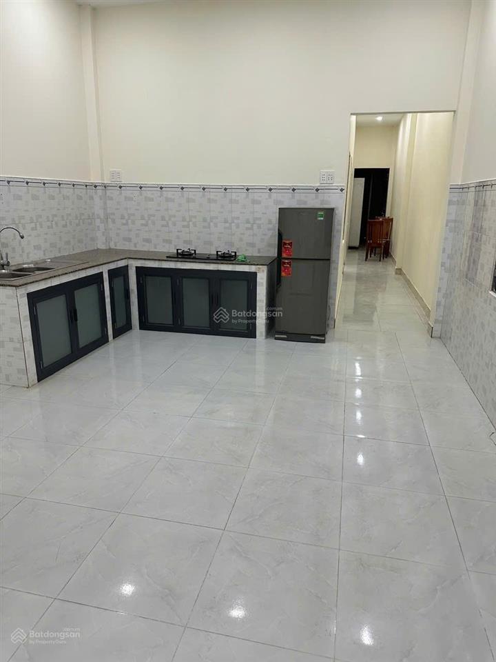 Cho thuê kho xưởng 600m2 một sẹc đường tỉnh lộ 2 củ chi