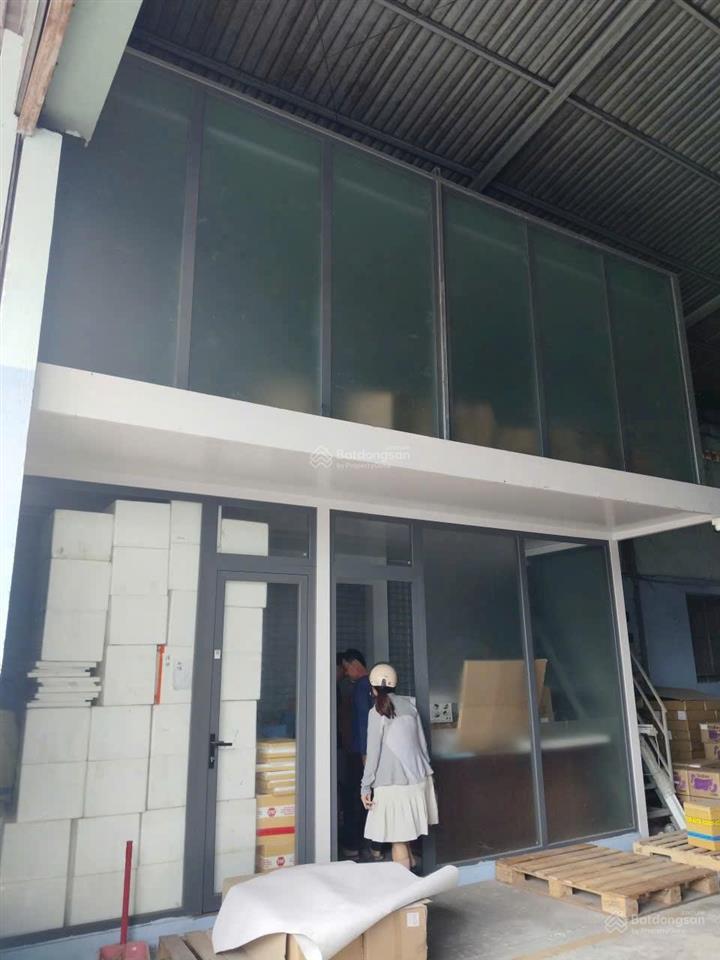 Cho thuê kho xưởng 350m2 đường huỳnh thị mài hóc môn
