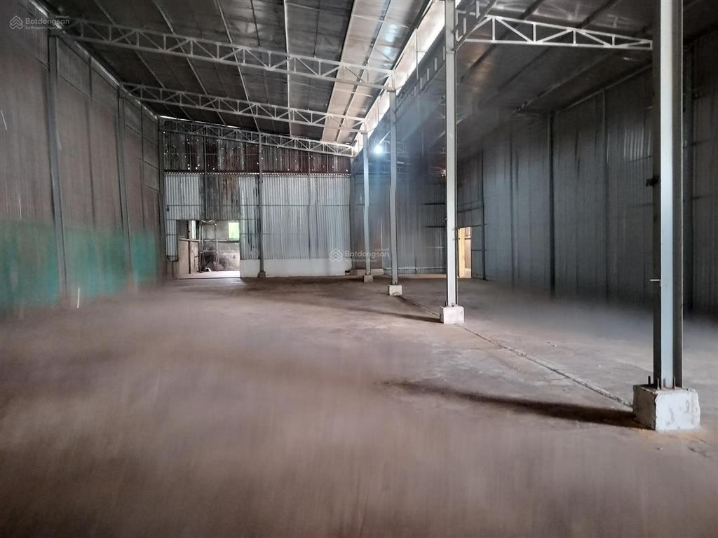 Cho thuê kho xưởng 1000m2 đường lê thị bay củ chi