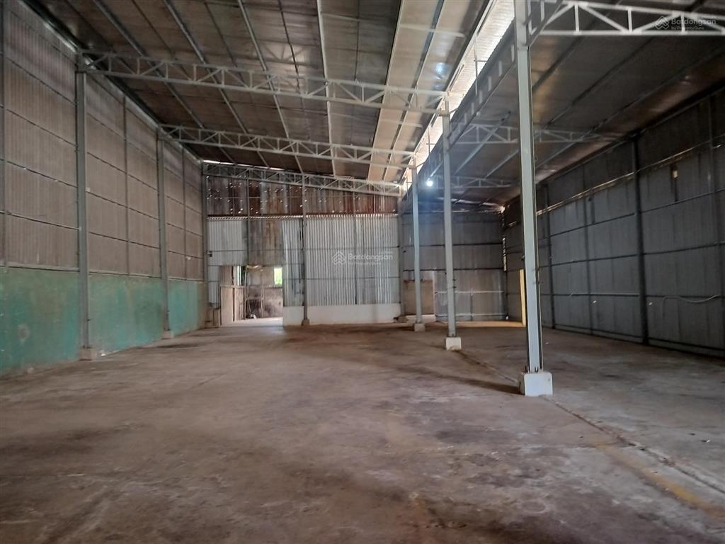 Cho thuê kho xưởng 1000m2 đường lê thị bay củ chi
