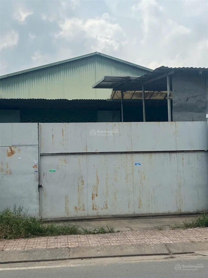 Cho thuê kho xưởng 500m2 đường tân hiệp 15 hóc môn