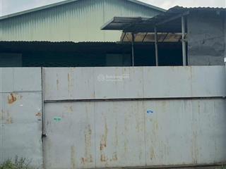 Cho thuê kho xưởng 500m2 đường tân hiệp 15 hóc môn