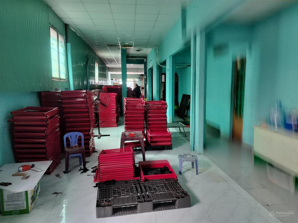 Cho thuê kho xưởng 315m2 mặt tiền đường nguyễn thị thử, hóc môn