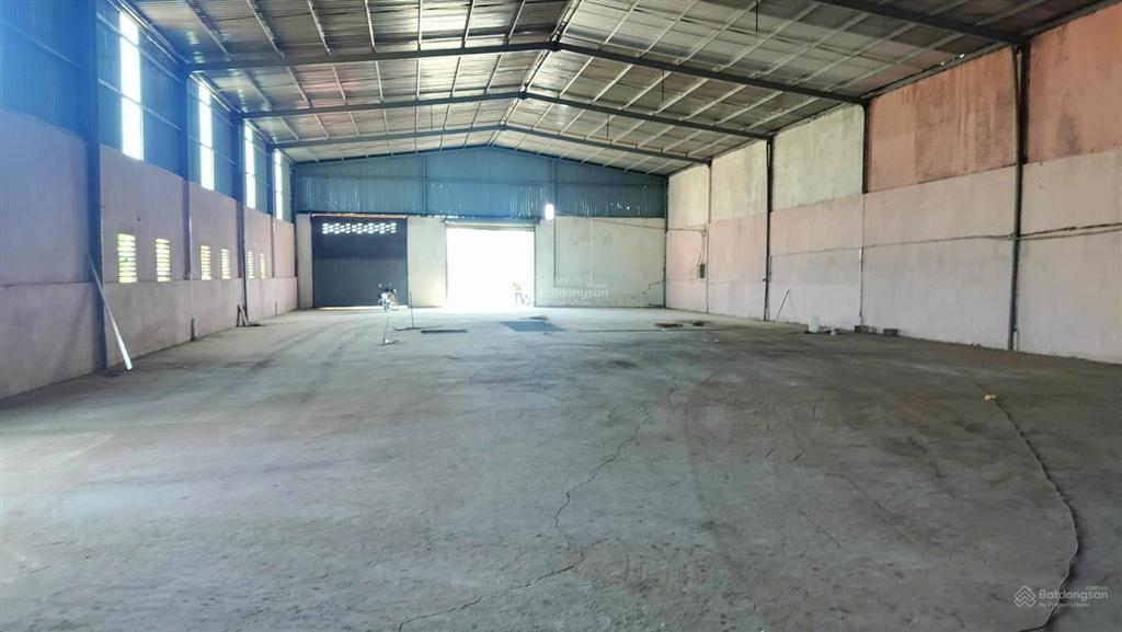 Cho thuê kho xưởng 1000m2 đường hồ văn tắng tân phú trung củ chi