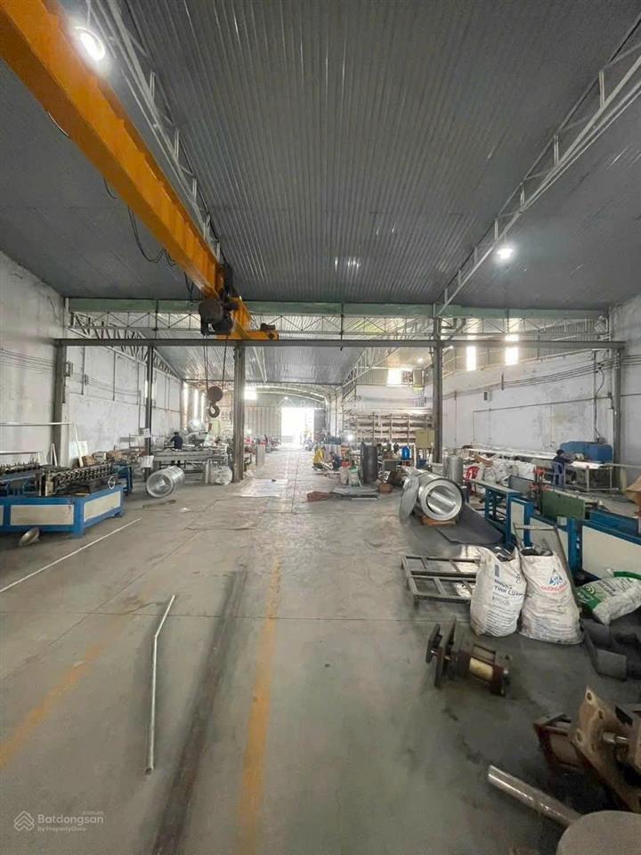 Cho thuê kho xưởng 1300m2 một sẹc ngắn đường nguyễn thị lắng tân phú trung củ chi