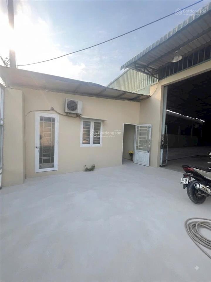Cho thuê kho xưởng 1000m2 một sẹc ngắn đường hà duy phiên bình mỹ củ chi