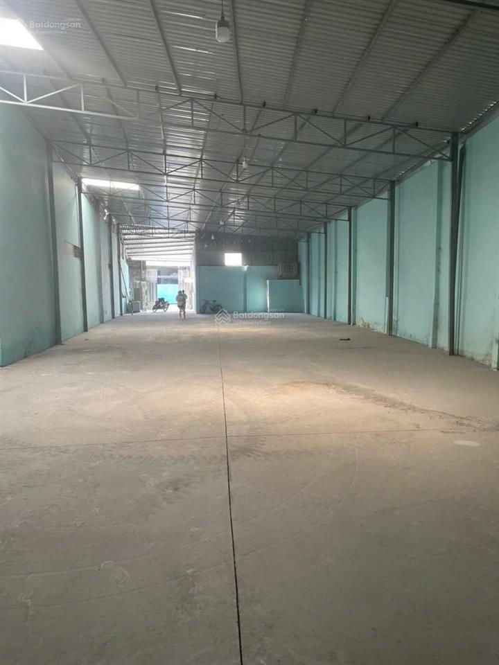 Cho thuê kho xưởng 400m2 đường trương thị như hóc môn diện tích 10 x 40 = 400m2